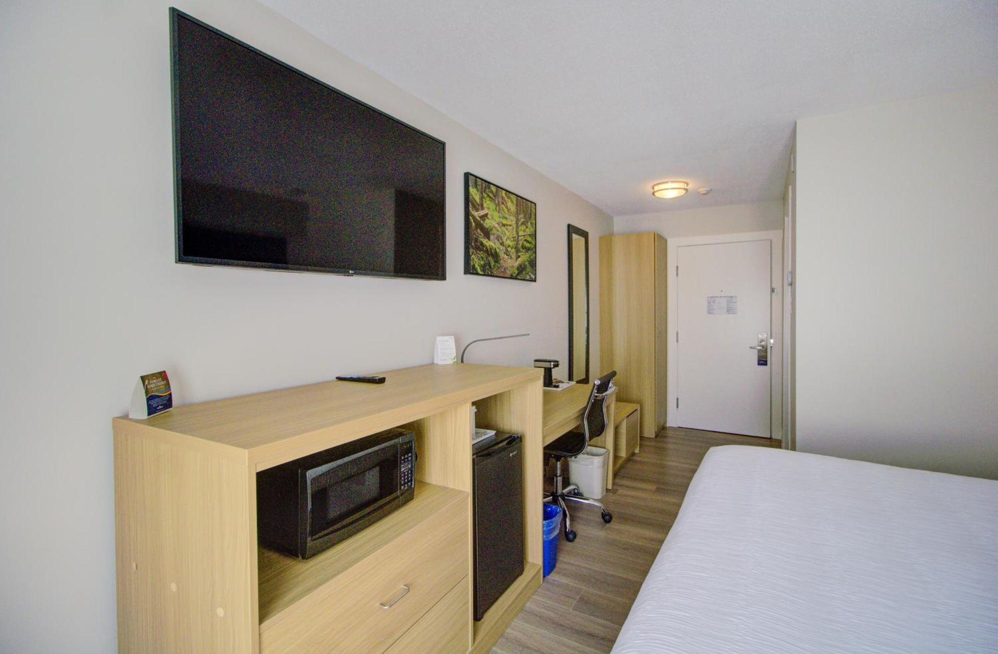 Baymont By Wyndham Gold River Exterior foto