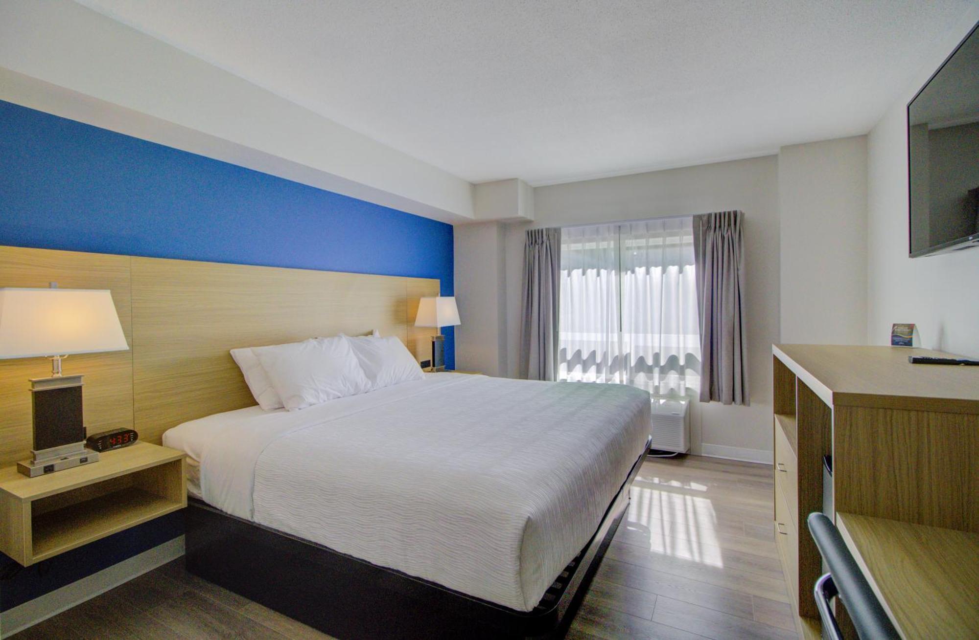 Baymont By Wyndham Gold River Exterior foto