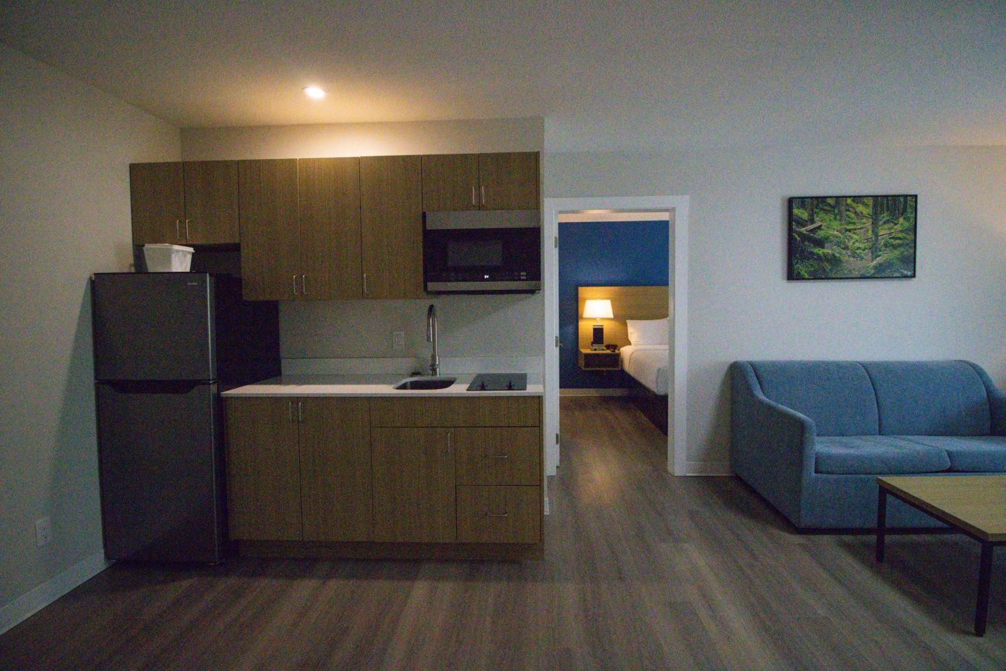 Baymont By Wyndham Gold River Exterior foto
